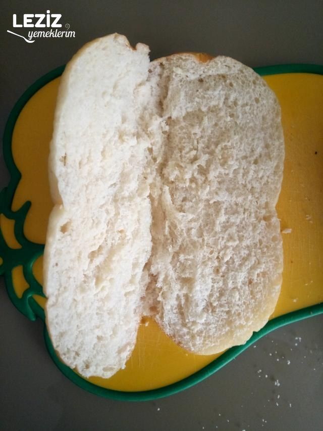 Peynirli Tost (Kahvaltıda Mis Gibi)