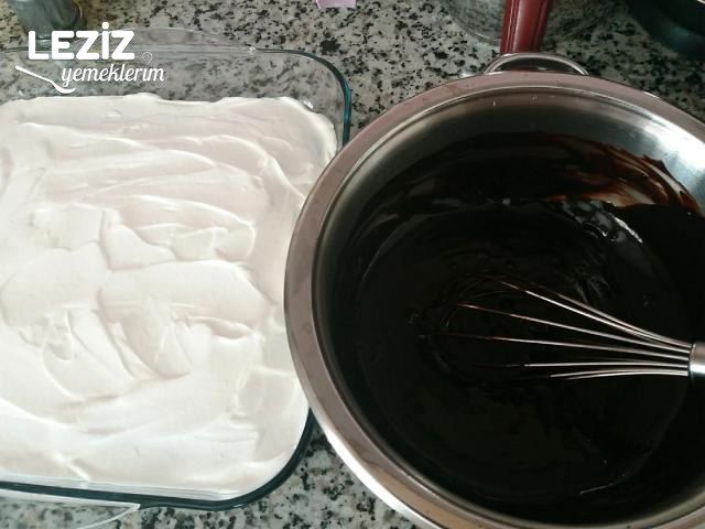 Ağlayan Pasta (Aşama Aşama Anlatım)