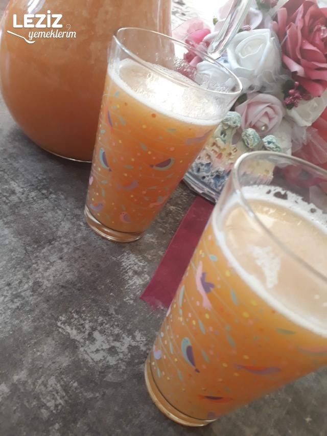 Nefis Ev Yapımı Şeftali Suyu Tarifi