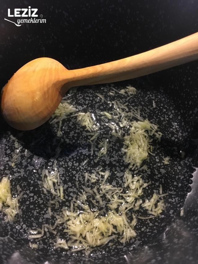 Zerdaçallı Tel Şehriyeli Şifa Çorbası