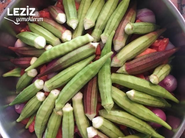 Zeytinyağlı Bamya Yapımı