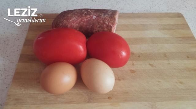 Kaşarlı Yumurtalı Nefis Sucuk Sote