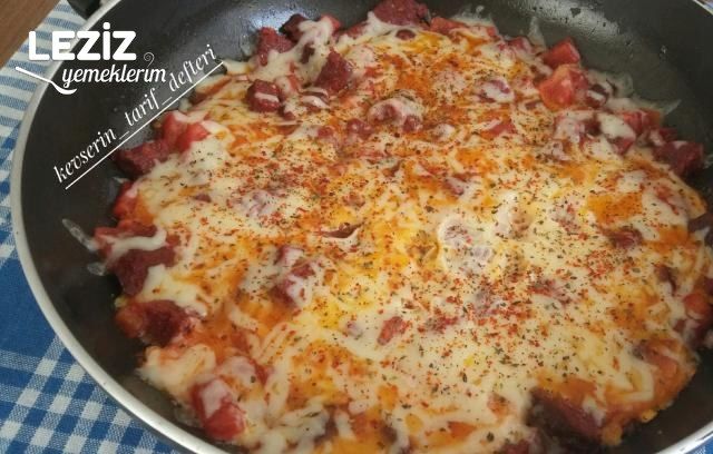 Kaşarlı Yumurtalı Nefis Sucuk Sote