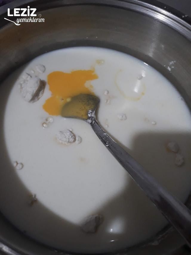 Ev Yapımı Muzlu Puding Tarifi