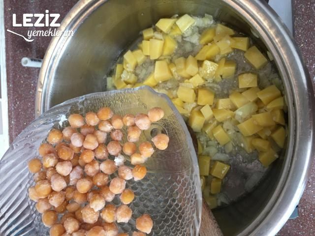 Pırasa Çorbası Tarifi