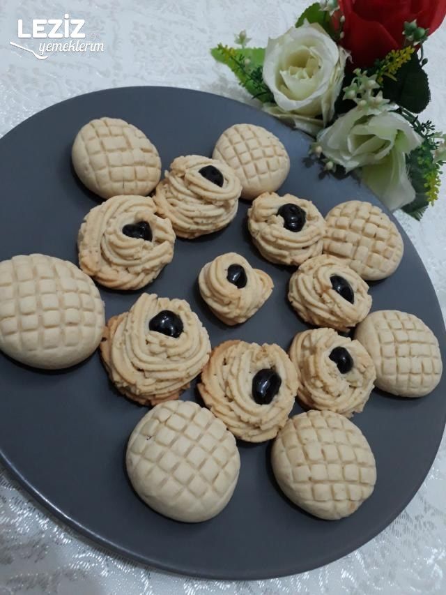 Yer Fıstıklı Leziz Kurabiye