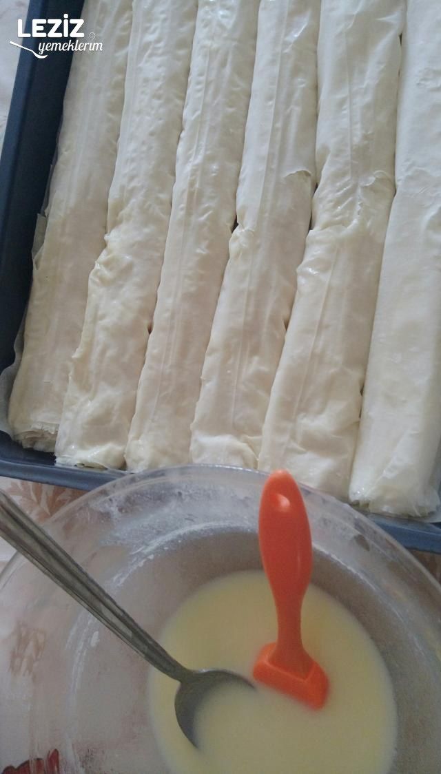 Baklavalık Yufka İle Çıtır Börek