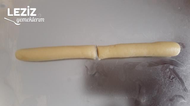 Tuzlu Susamlı Çubuk Tarifi