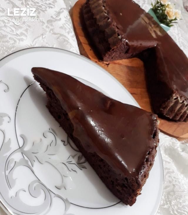 Caramio Tadında Çikolatalı Karamelli Pasta