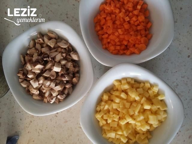 Terbiyeli Sebze Çorbası (Vitamin Deposu)