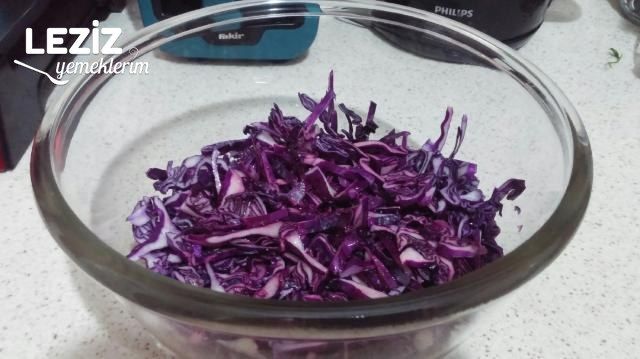 Nefis Mevsim Salatası Tarifi