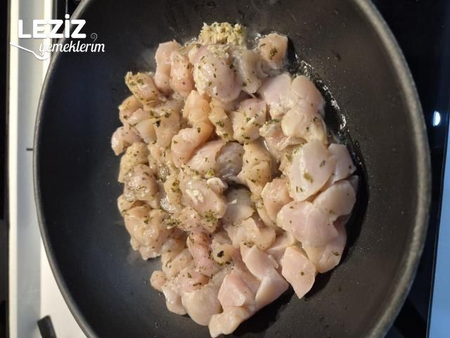 Evde Tavuk Dünyası Kekiklim Nasıl Yapılır