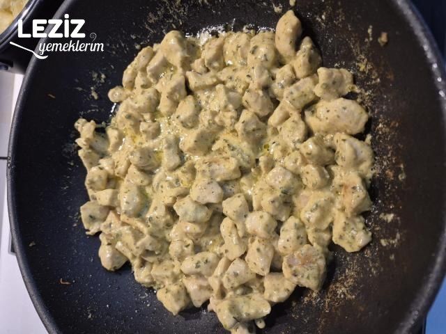 Evde Tavuk Dünyası Kekiklim Nasıl Yapılır