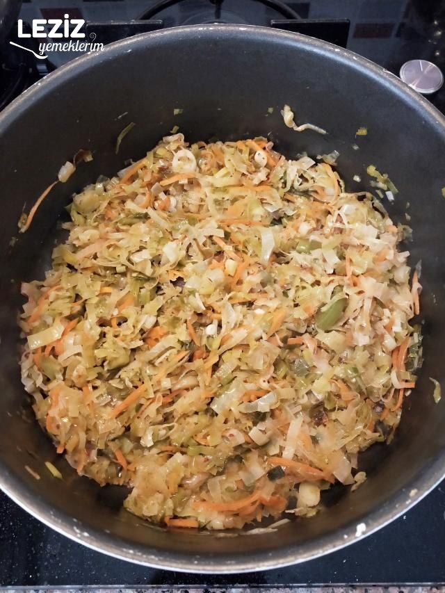 Pırasa Havuç Ve Peynirli Kiş