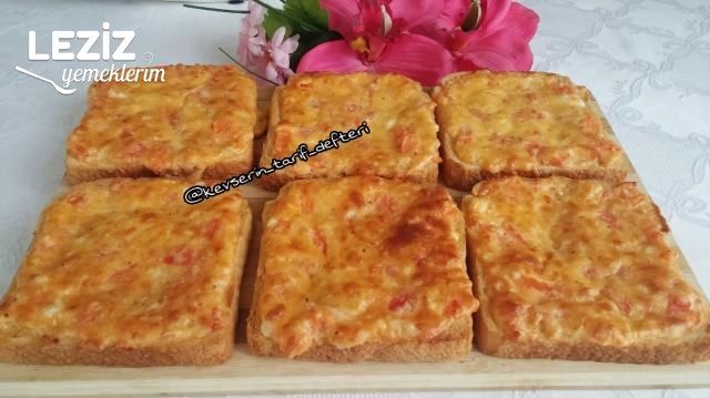 Yumurtalı Peynirli Ekmek Dilimleri