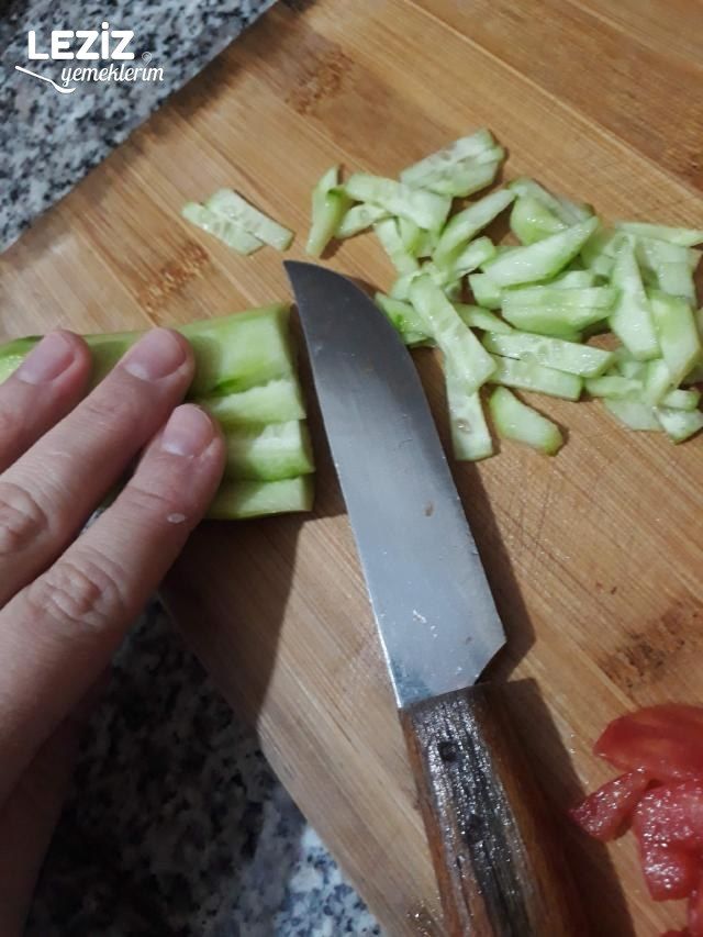 Semizotlu Renkli Salata
