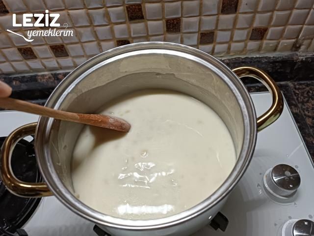 Nohutlu Şehriye Çorbası