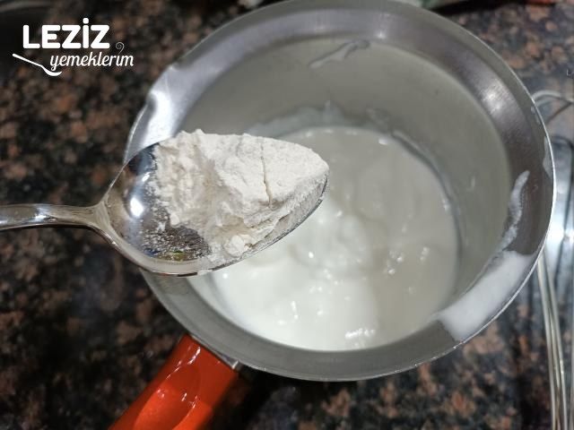 Nohutlu Şehriye Çorbası