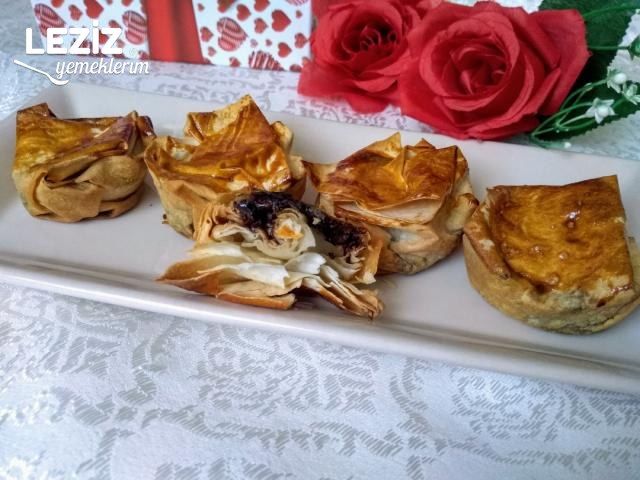 Çokokremli Börekcikler