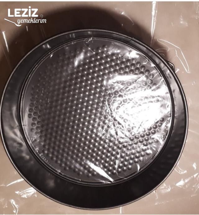 Bisküvili Pasta Tarifi Nasıl Yapılır