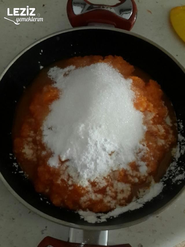 Havuçlu Lokum (Az Malzemeli)