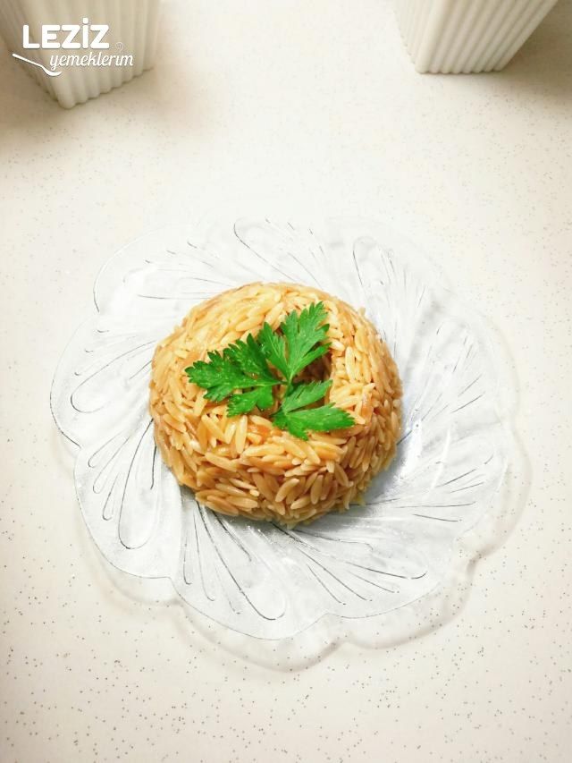 Tane Tane Arpa Şehriye Pilavı