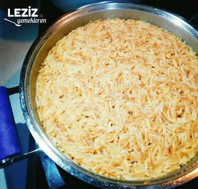 Tane Tane Arpa Şehriye Pilavı