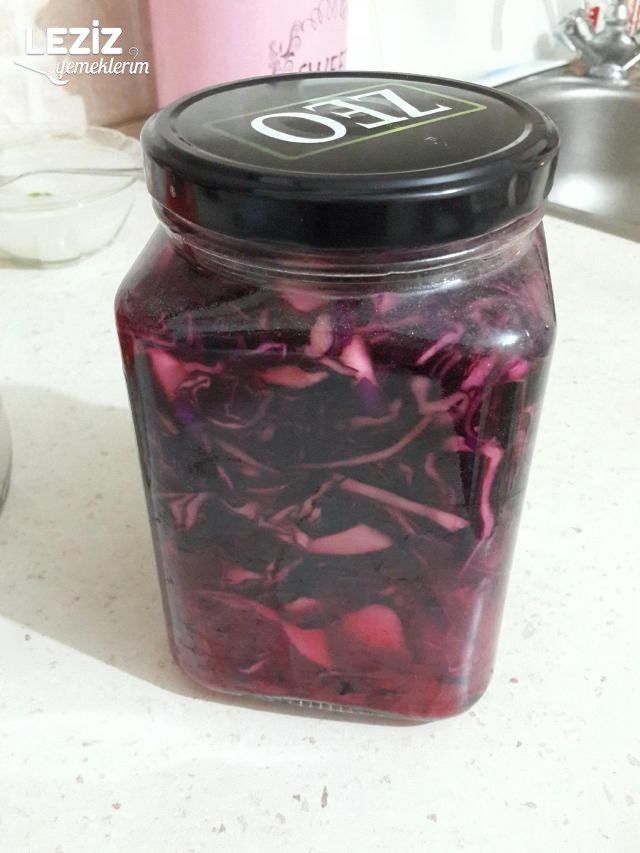 Ertesi Güne Hazır Mor Lahana Turşusu