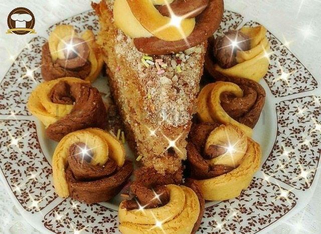 Çift Renkli Gül Kurabiyesi