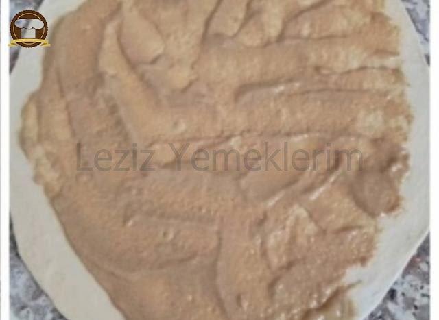 Haşhaşlı Ve Tahinli Katmer