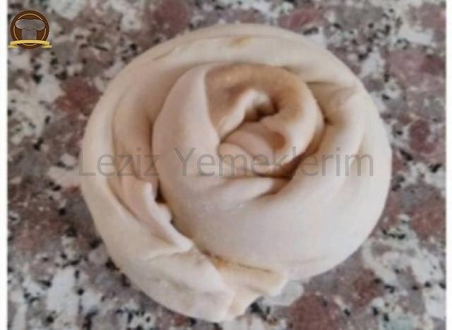 Haşhaşlı Ve Tahinli Katmer