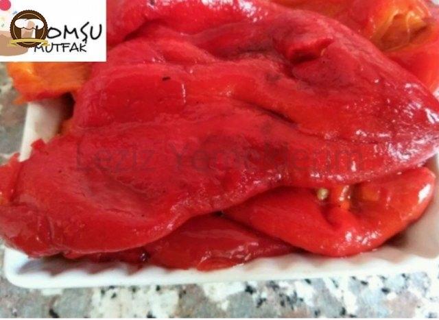 Kırmızı Biber Püresi