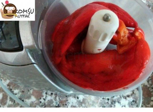 Kırmızı Biber Püresi