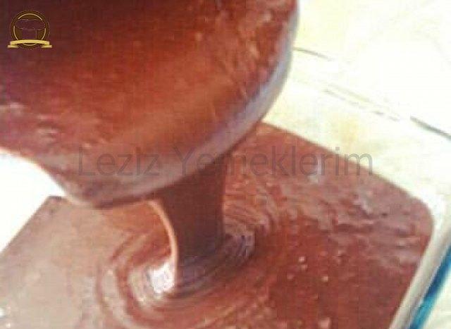 8 Dakikada Harika Mikro Dalga Keki (Aşamalı Anlatım)