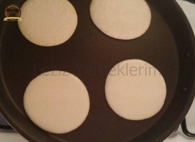 Atayef Tatlısı (Muhallebili Taş Kadayıf)