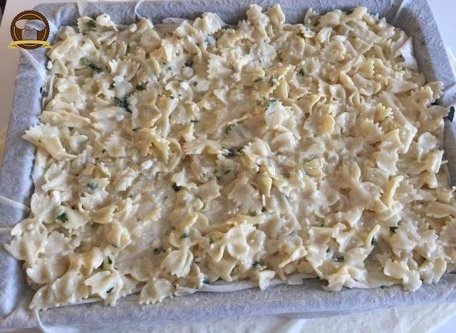 Makarnalı Börek (Su Böreği Tadında)