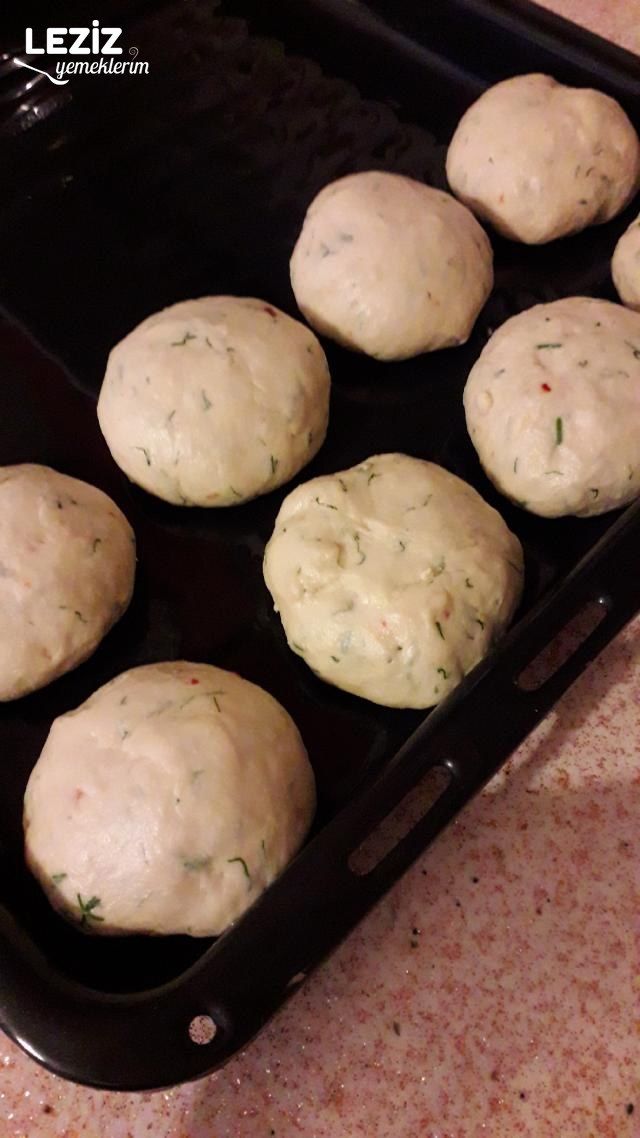 Dereotlu Mayalı Poğaça