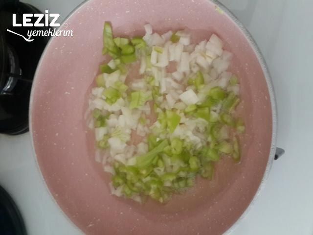 Soslu Makarna Tarifi