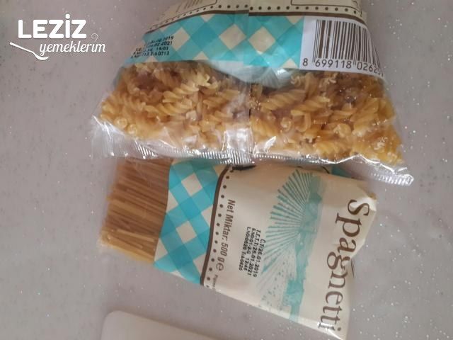 Soslu Makarna Tarifi