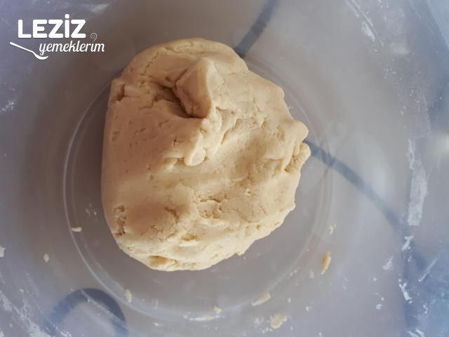 Haşhaş Mantolu Sultan Tatlısı