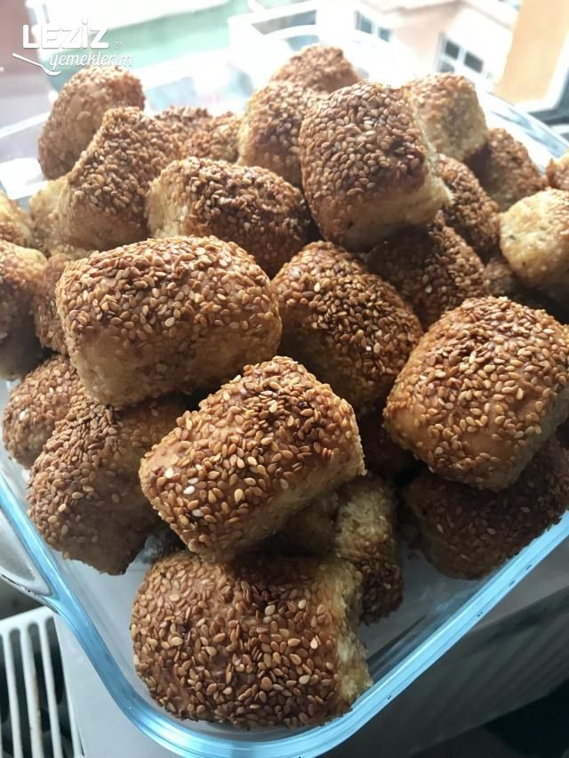 Kaşarlı Kumru Poğaça