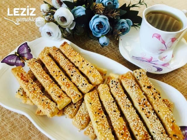 Susamlı Çubuk Kurabiye