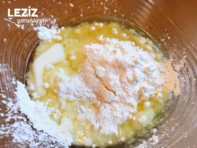 İki Renkli Çiçek Kurabiye Tarifi