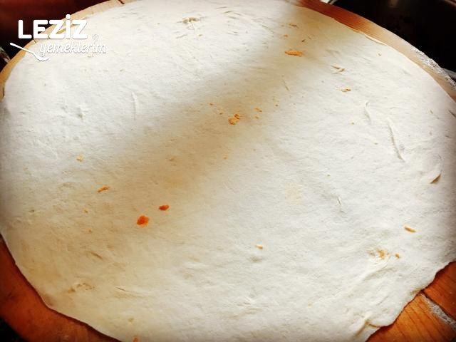 Nefis Ispanaklı Dolama Börek