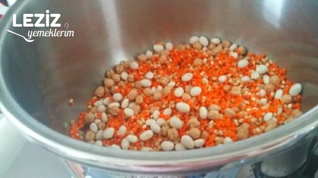 Ekşili Semizotu Çorbası