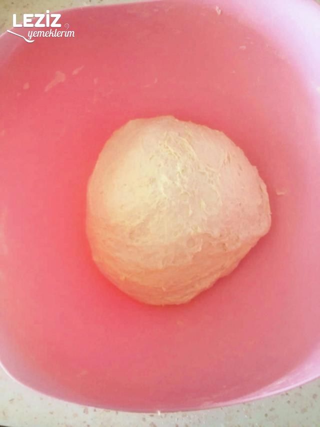 Kahvaltıda Mis Gibi Peynirli Pişi