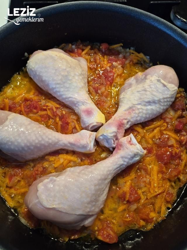 Tavuk Baget Ve Bademli Pilav İle Davet Yemeği