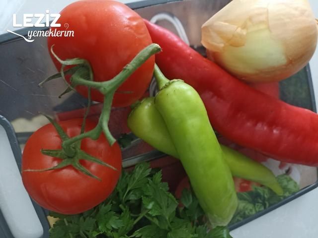 Lahmacun Böreği Tarifi, Nasıl Yapılır