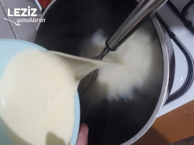 Düğün Çorbasının Yapımı