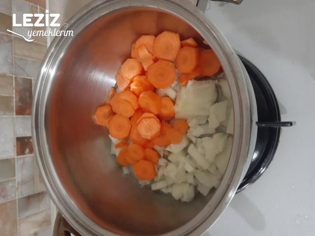 Besleyici Bebek Çorbası Tarifi